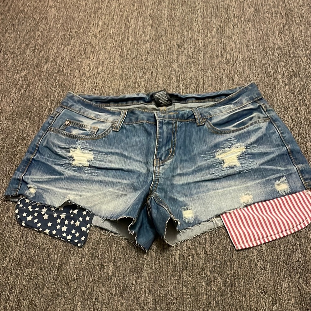 Stars n stripes cut off jean shorts size 9